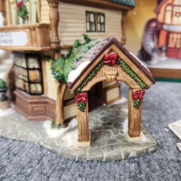 2001 Santa's Workbench Potion and Pill Apothecary Victorian Series Original Box - Picture 10 of 16